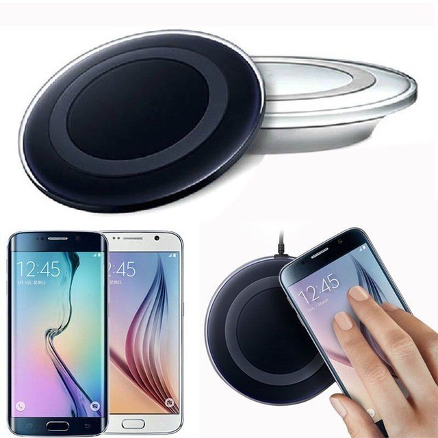 xiaomiの携帯電話のHTCの華為技術のiphoneのサムスンのための工場卸売の質の速い無線充電器のデスクトップの立場